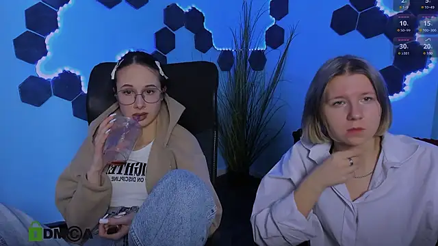 mona_cloud live sex cam