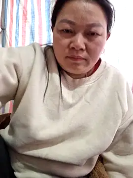 yoowwmr's cam snapshot