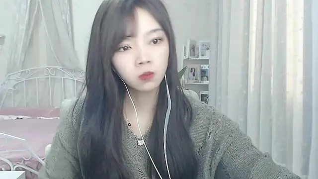 Romy-sweet live sex cam