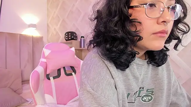 Haru_Bonny live sex cam