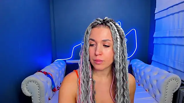 rock_n_roxy's cam snapshot