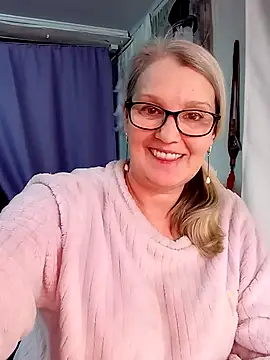 irinamaux live sex cam