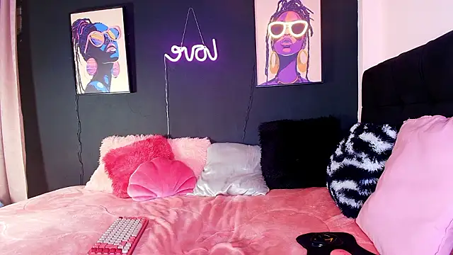 Angel_shiny live sex cam