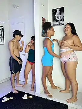 royalgirls_x live sex cam