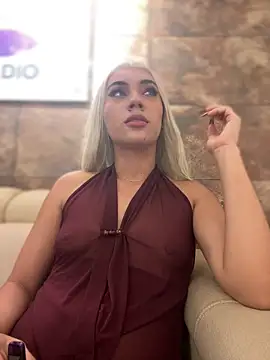 Aliison1_'s cam snapshot