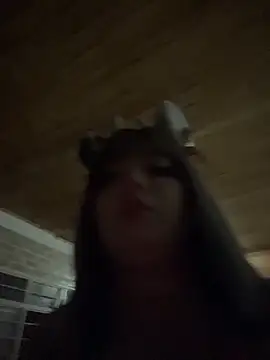 CharlotteMillers live sex cam