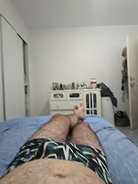 MysterBearMG live sex cam