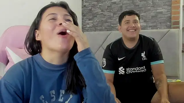 Sexxyy_Couple_ live sex cam