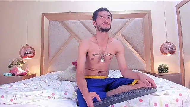 EthanCollen live sex cam