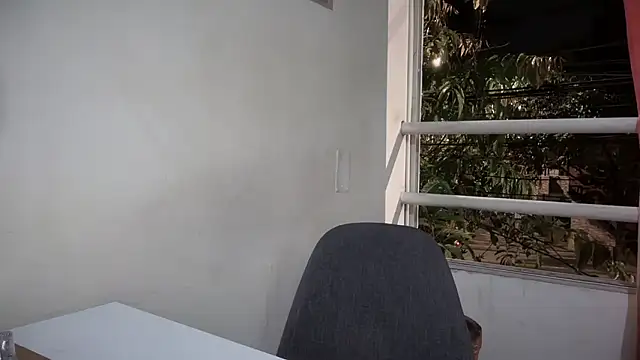 romeolovedark live sex cam