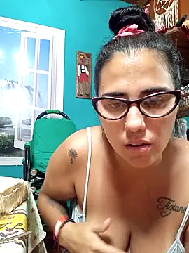 kariciasecreta's cam snapshot