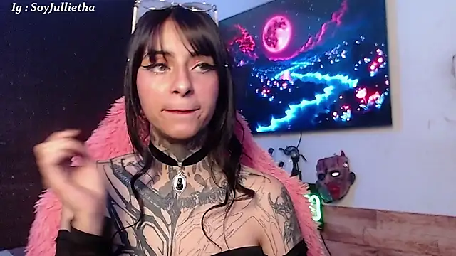 Julls420_'s cam snapshot