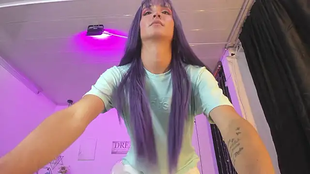 Kendry_fox420_ live sex cam