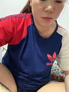 Baby-lovely69's cam snapshot