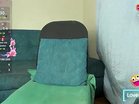 Paulaellie's cam snapshot