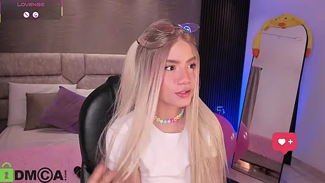 Arinextdoor live sex cam