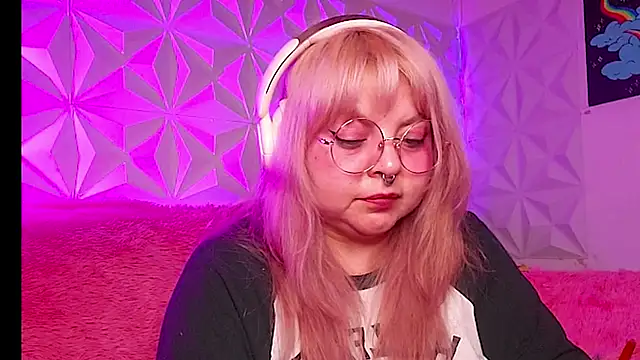 Satyn_doll's cam snapshot