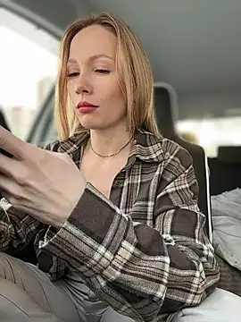 LavenderHot live sex cam