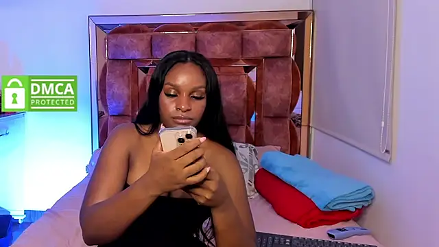 Mina_holly's cam snapshot