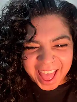 kimmiakiss22 live sex cam