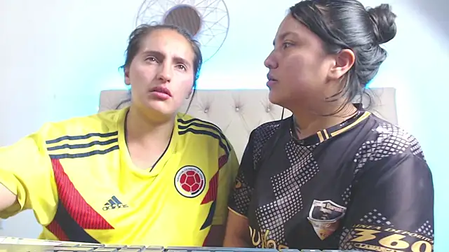 sharon_and_sharit's cam snapshot