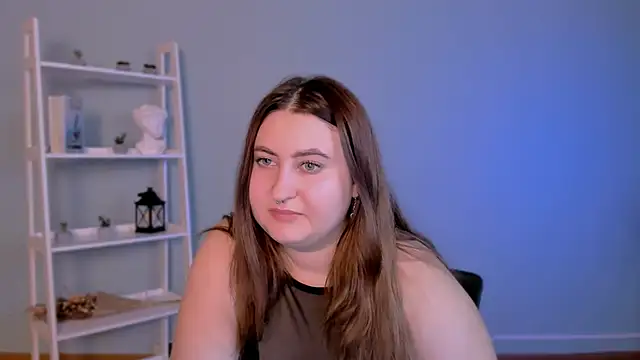 aiva_velvet's cam snapshot