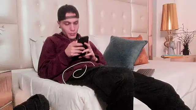 dark_sun302 live sex cam