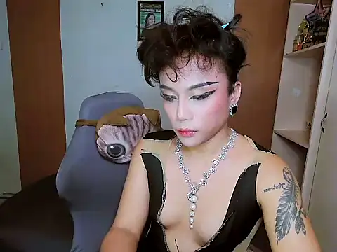 YourNikkieXxx live sex cam