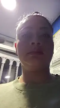 Girl_kataleya10's cam snapshot