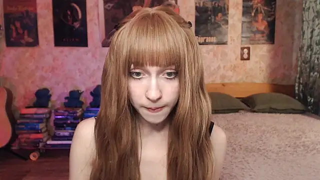 Friendly_Ellie's cam snapshot