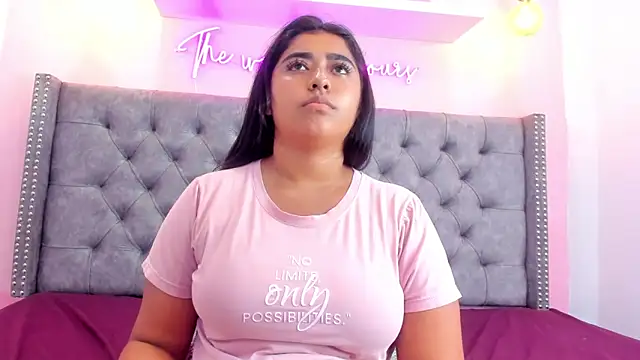 Sophiia_77's cam snapshot