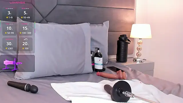 franceska_milf's cam snapshot