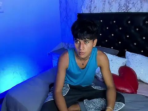 Valentino_Lane's cam snapshot