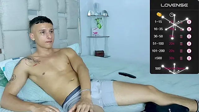 Andrew_lovely18's cam snapshot