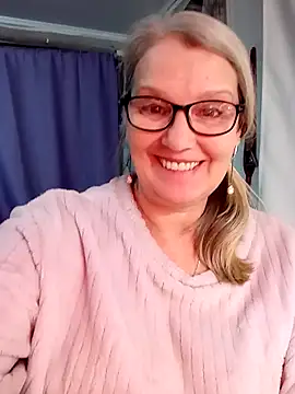 irinamaux live sex cam