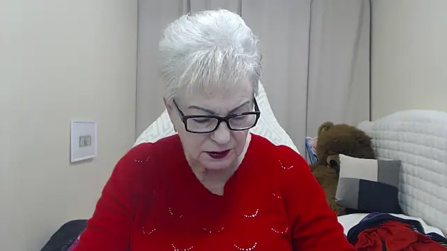 KayleSmoll live sex cam