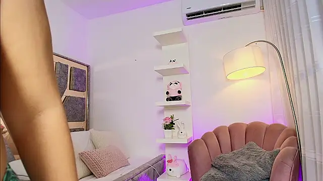 Alexa_candy18's cam snapshot