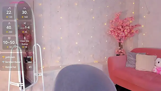 Renesmy_Black's cam snapshot