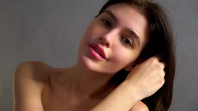 EleneButton live sex cam