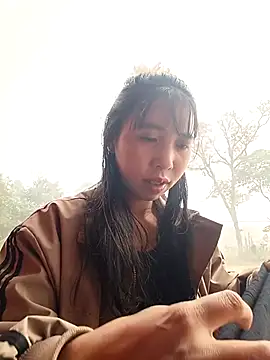 emaame68 live sex cam