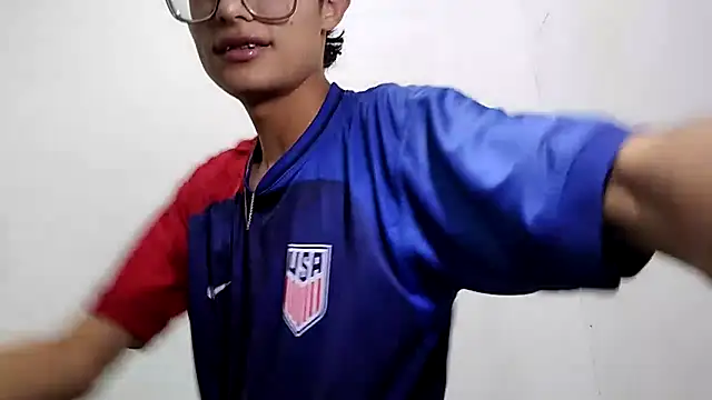 SantiagoRusso18 live sex cam