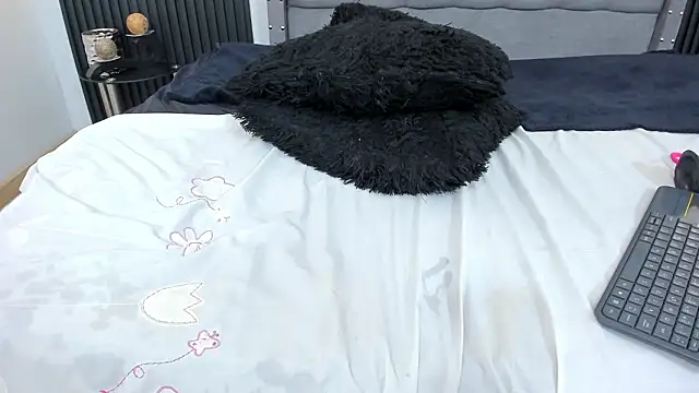 Emily_bruss's cam snapshot