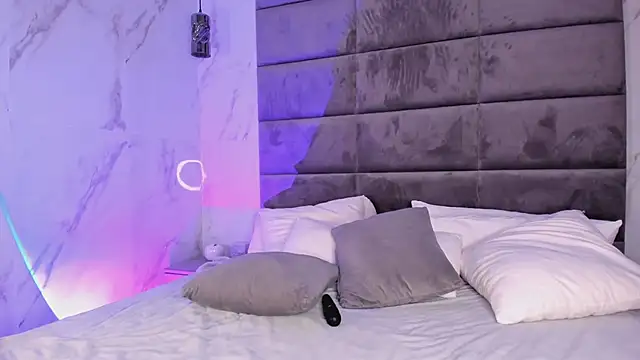 Nelly_Kimm's cam snapshot