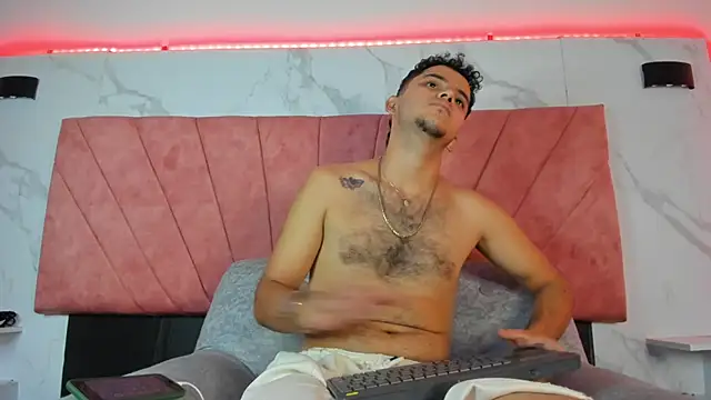 HellAndDante_ live sex cam