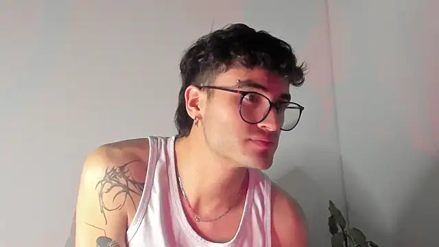 charlie_dicker live sex cam