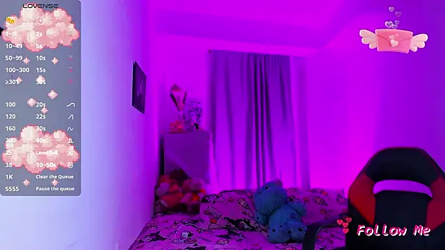 SkylerBennet live sex cam