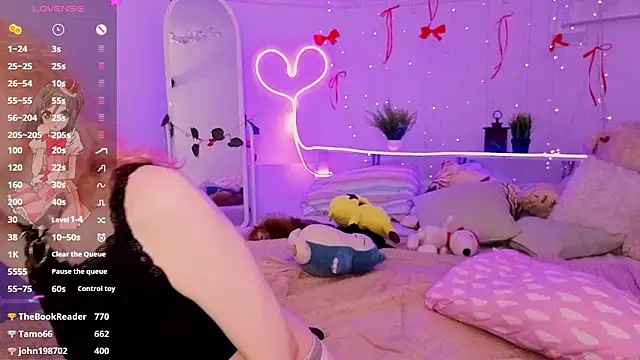 Awawrin live sex cam