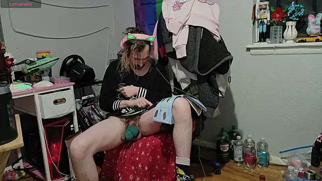 tallnerdyguy live sex cam