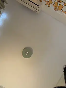 LaudingElastase live sex cam