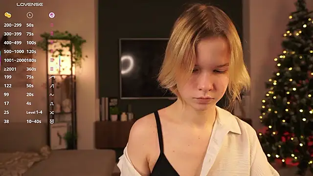 PhillisEsplin's cam snapshot